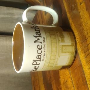 2011 Starbucks Pikes Place